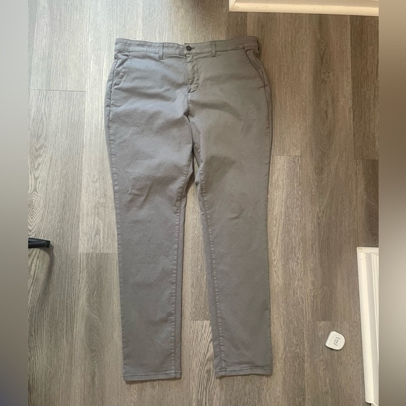 Men’s PAIGE Graham Trouser Size 36